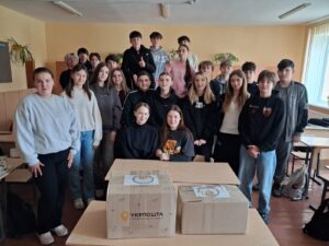 Детальніше про статтю Благодійна акція «Великдень для воїна»: єдність ліцейної родини заради Перемоги