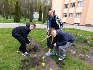 Детальніше про статтю ЗБЕРЕЖЕМО ПЛАНЕТУ ДЛЯ ЛЮДЕЙ!