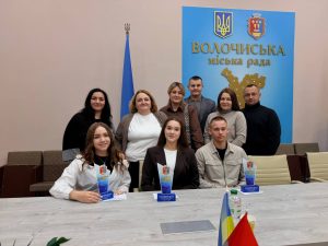 Детальніше про статтю Від літератури до дронів: історії успіху моїх однокласників